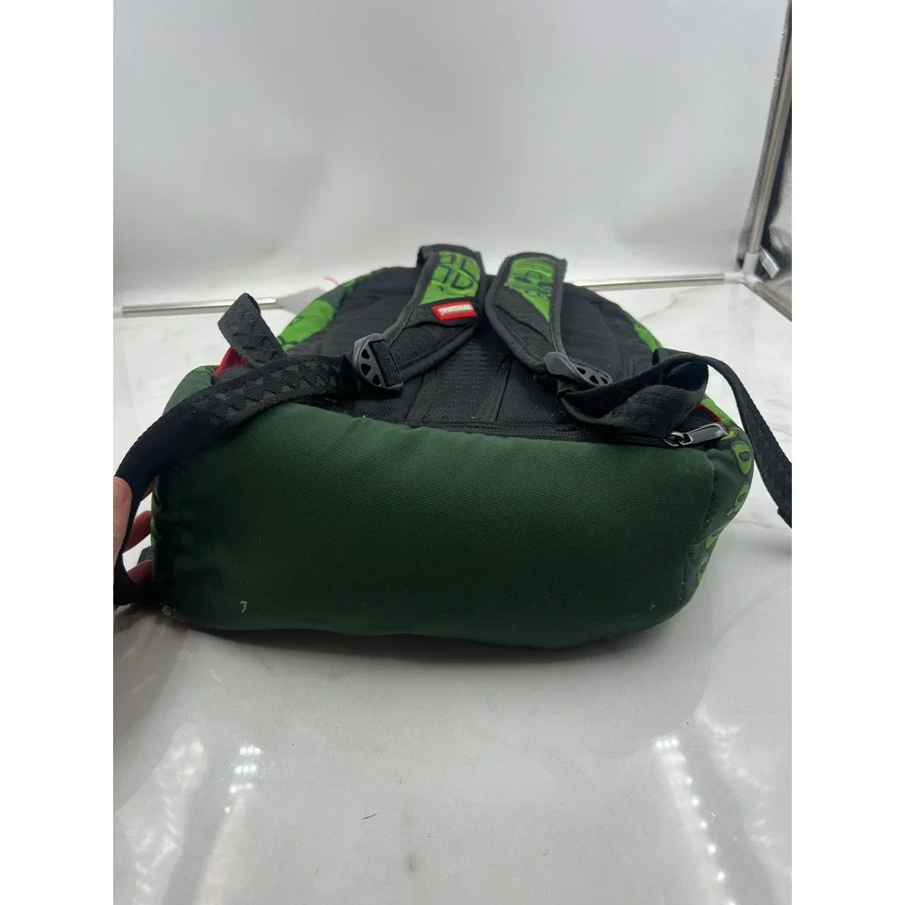 Sprayground Red Bear Money Limited Edition Green Streetwear Backpack NWT